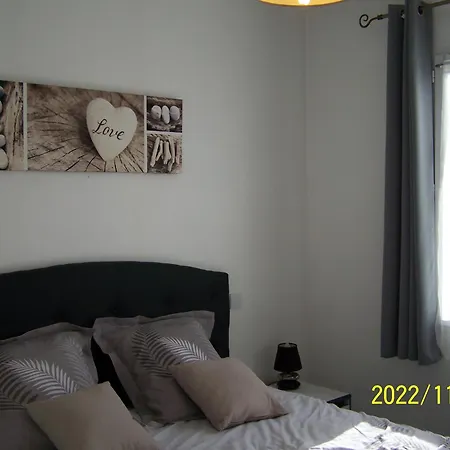 別荘 Maisonlazenitude-lapalmyre *